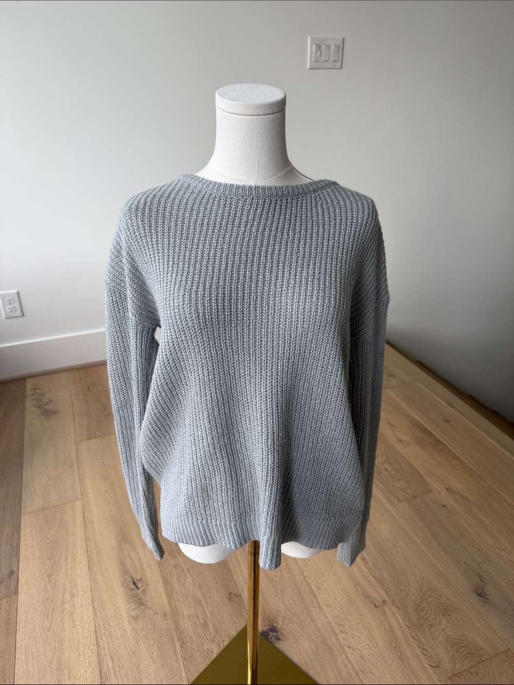 Carly Jean Los Angeles Light Gray Crewneck Knit Sweater